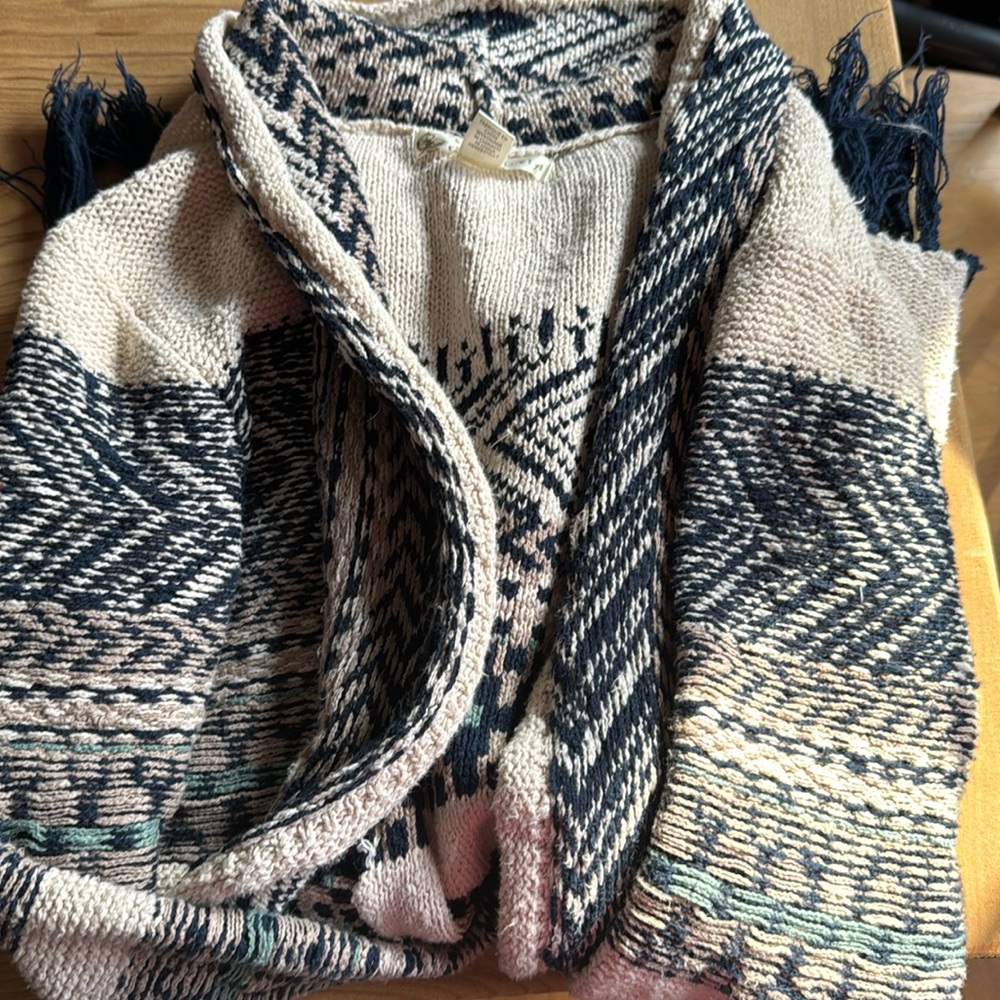 Long cardigan style sweater